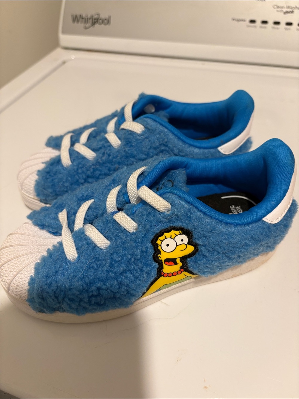 Simpsons adidas - Picture 1 of 2